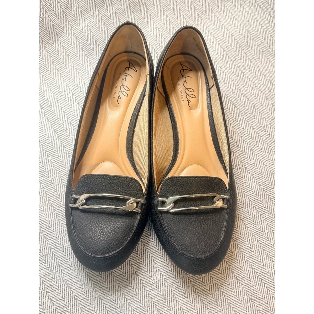 Abella True Comfort Black Leather Wedge Loafers w Silver Bucket Accent Sz 8.5